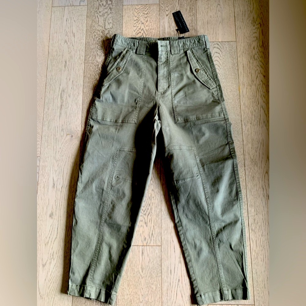 BANANA REPUBLIC New Barrel Pant Sold Out in Stores.